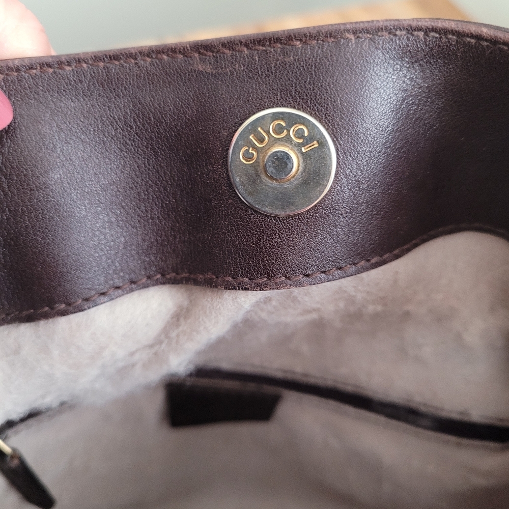 Imperfect Vintage Gucci Leather Shoulder Bag Bamboo Handle & Removable Strap - Picture 7 of 16